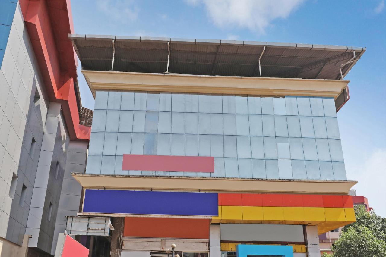 Oyo Hotel Hindustan Deluxe Mangalore Bagian luar foto